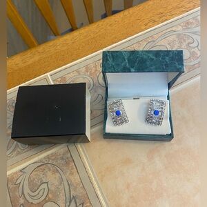 Suzanne Somers Clip on earings silver clear and one blue gemstone